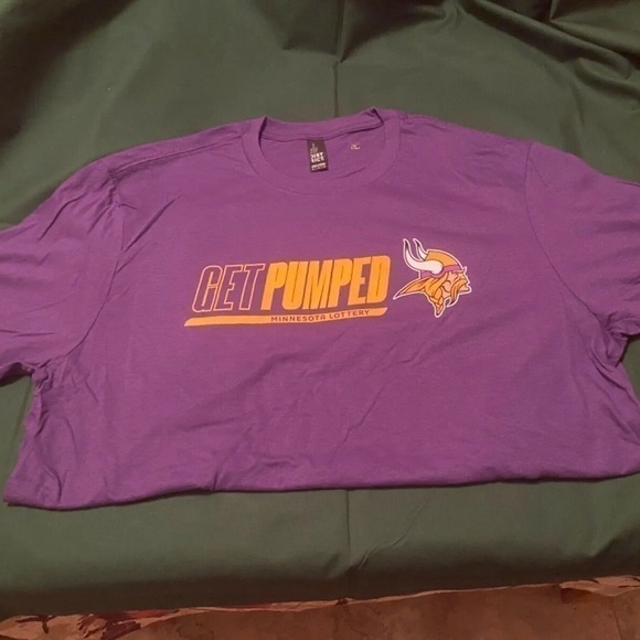 LIMITED EDITION Minnesota Vikings/Minnesota State Lottery “Get Pumped” - NWOT - Picture 2 of 2